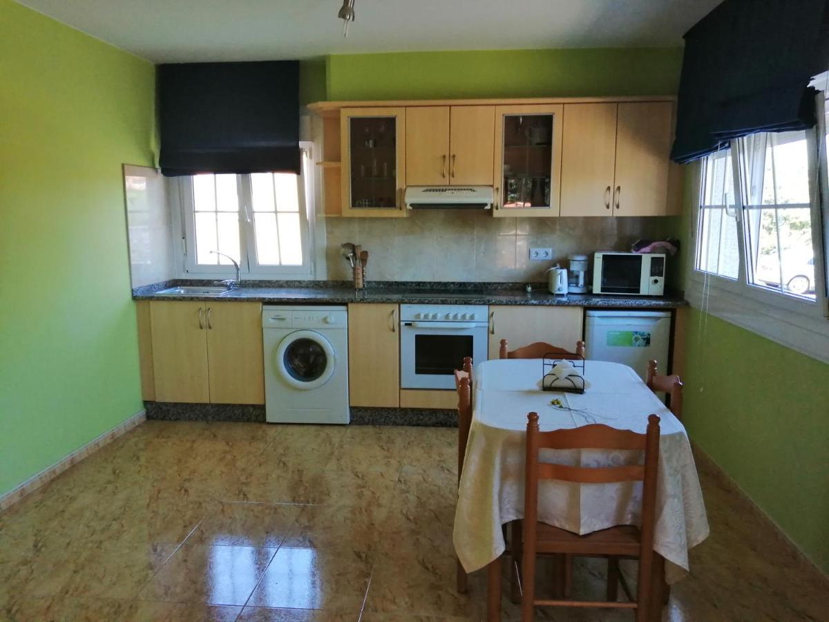 Apartamentos Turisticos San Breixo Карбальо Екстериор снимка