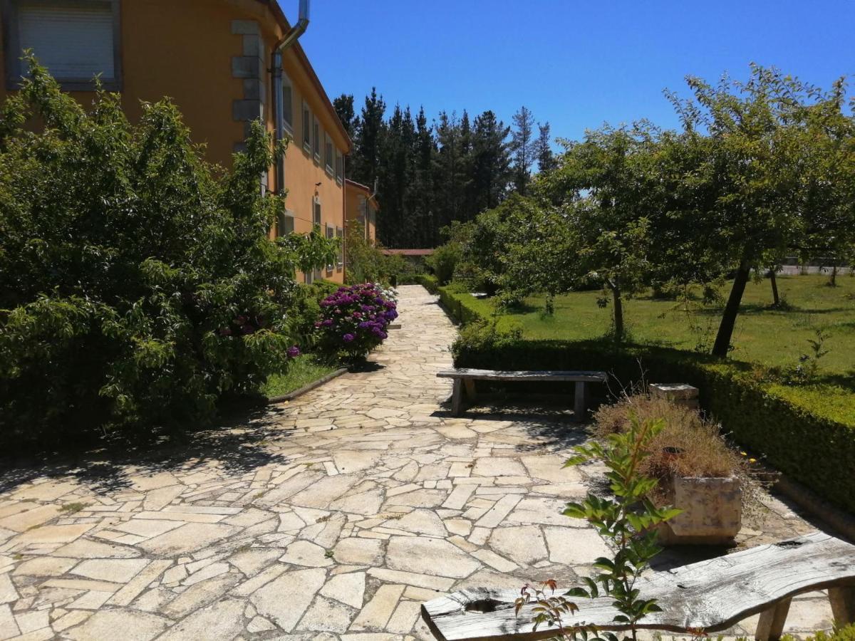 Apartamentos Turisticos San Breixo Карбальо Екстериор снимка