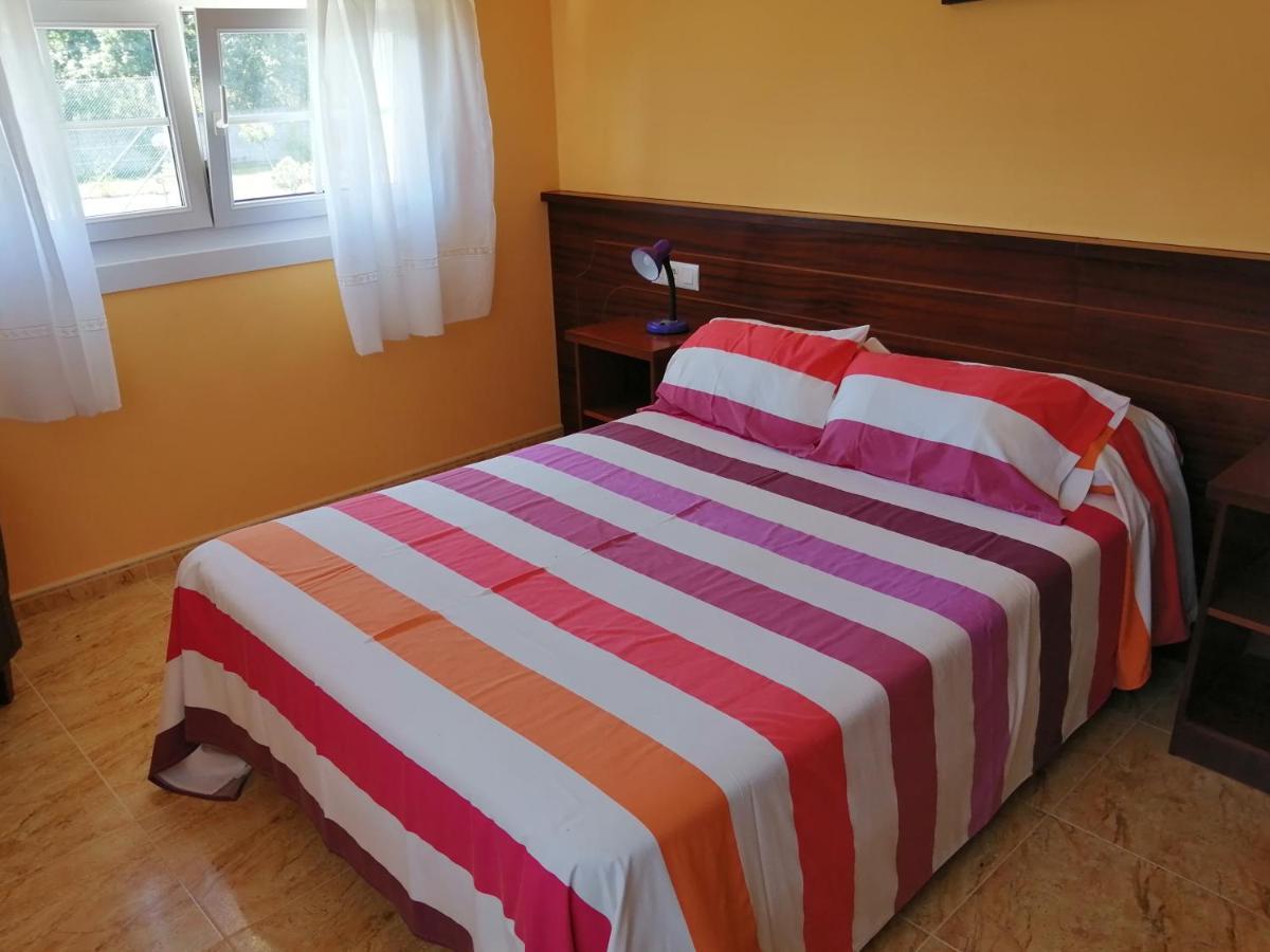 Apartamentos Turisticos San Breixo Карбальо Екстериор снимка